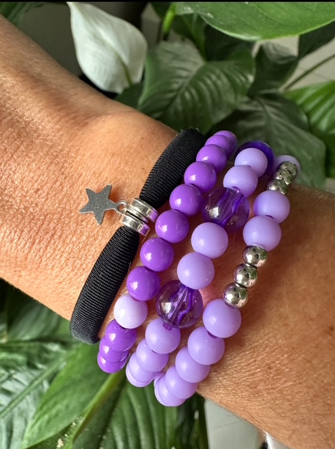 bracelets perles violettes et etoile acier inoxydable