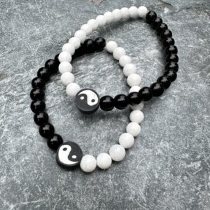 Bracelet Ying Yang - perle verre noires et blanche et perles Ying Yang