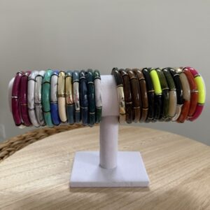 bracelets Jonc perles acryliques colorées
