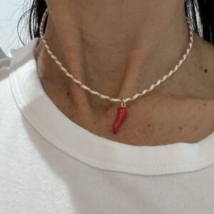 collier caliente cordon breloque piment rouge